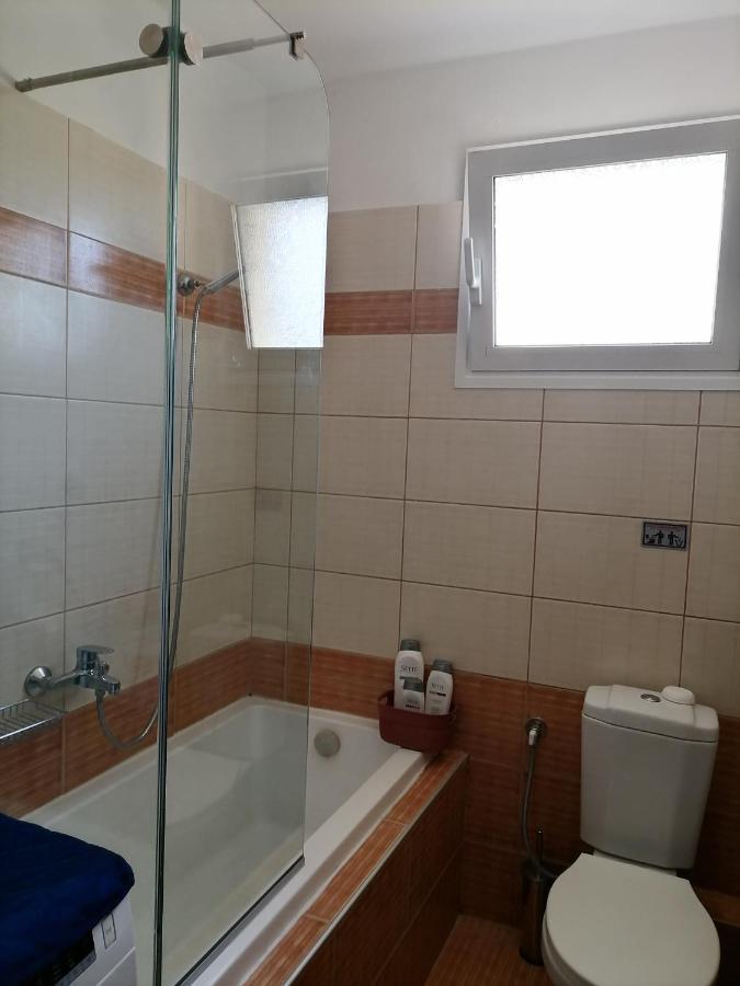 Apartamento Bella Casa Néa Péramos Exterior foto